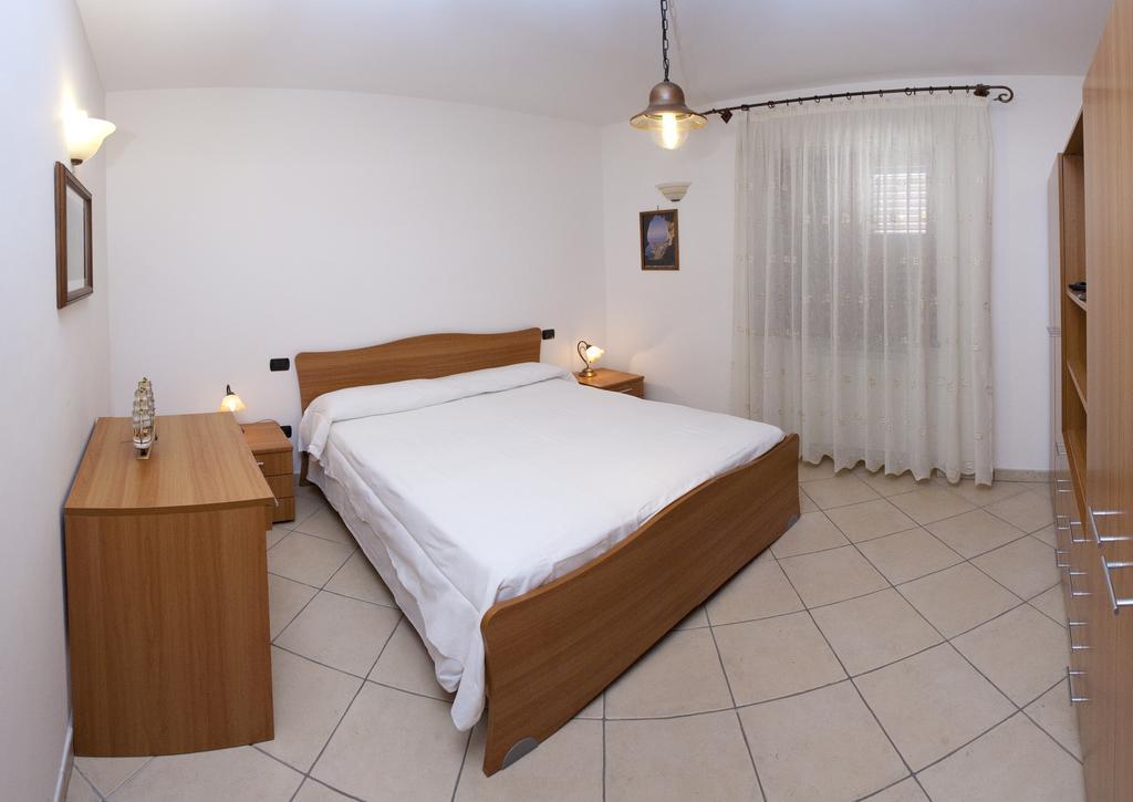 Olga'S Residence Relais Nerano Szoba fotó